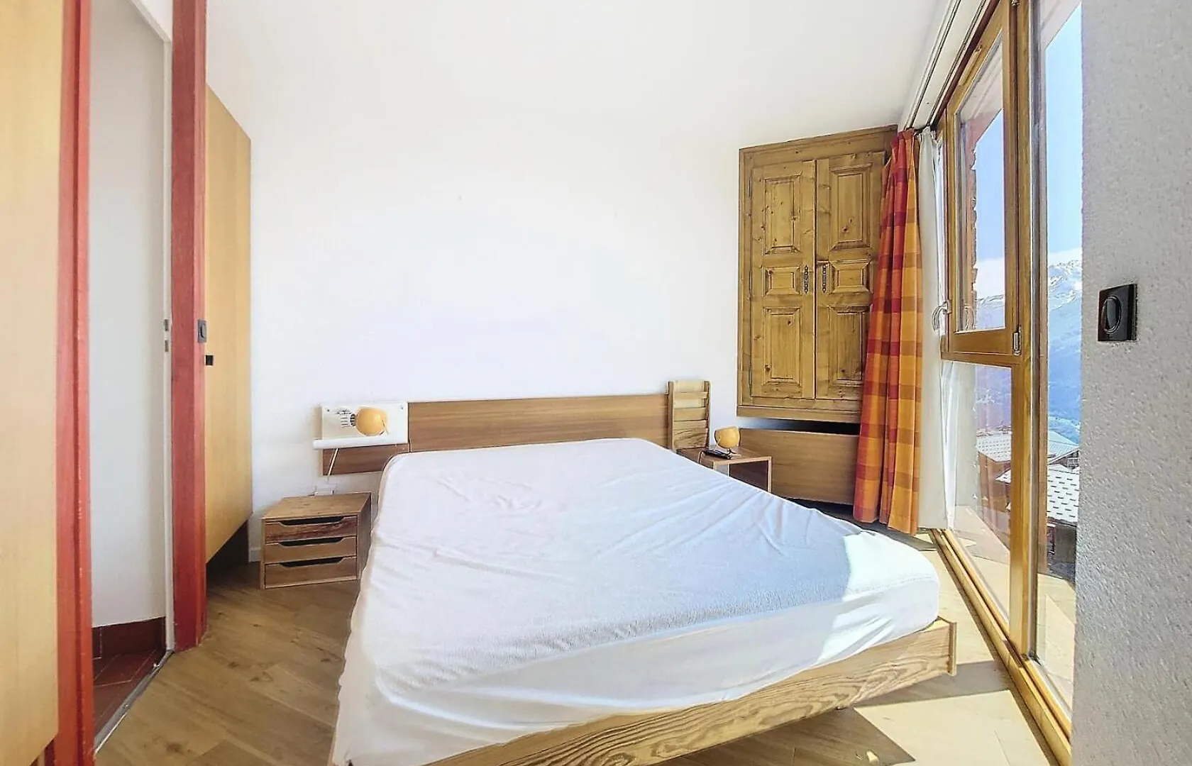 Residence Le Valaisan I - 2 Pieces Pour 5 Personnes 124 Montvalezan Apartment